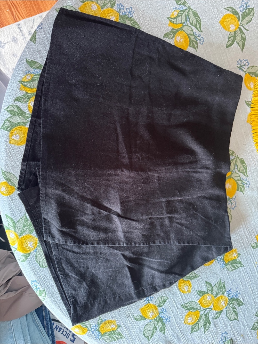 Old Navy Black linen skort